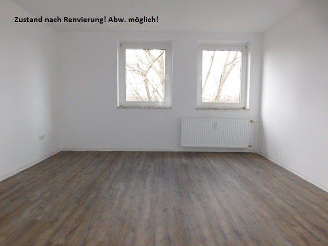 Sehr schöne 2 Zimmeraltbauwohnung im Dachgeschoss zentral gelegen.