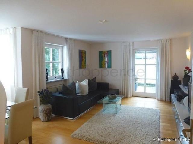 Sehr schöne 2,5 Zimmer Maisonette Wohnung mit Garten in der Lerchenau / Feldmoching