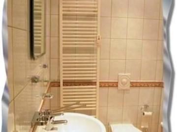 Sehr schöne 3 Zimmer Wohnung über 3 Etagen mit Dachterrasse in ruhiger Citylage zu vermieten!