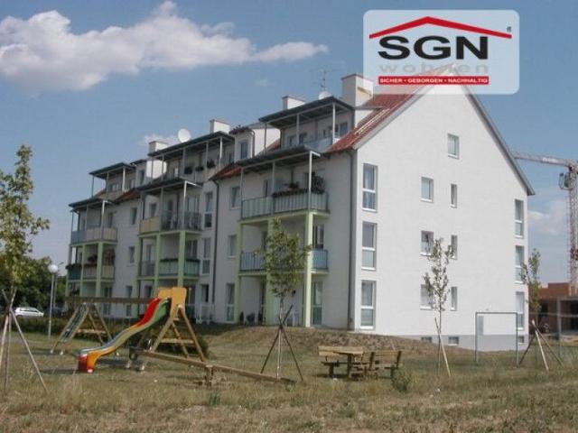 Sehr schöne 3 Zimmerwohnung mit Balkon Bahnhofsnähe