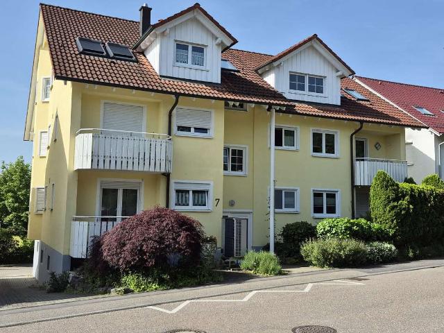 Sehr schöne 3 1/2 Zimmer Wohnung in ruhiger Lage