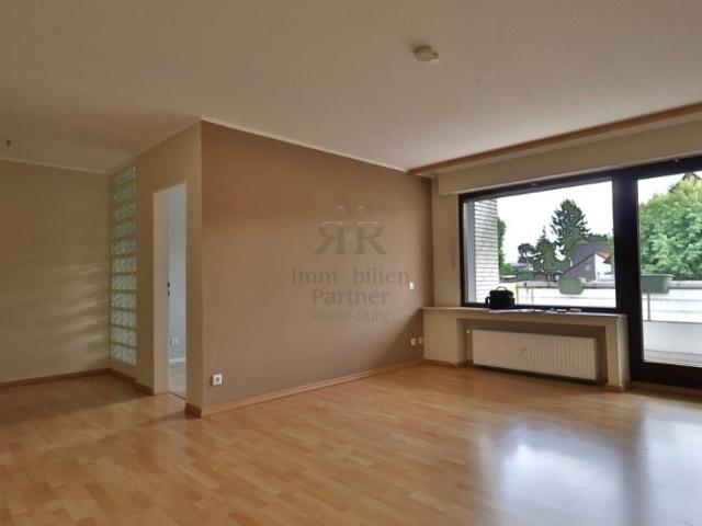 Schöne gemütliche DG Wohnung in einem ruhigen Haus