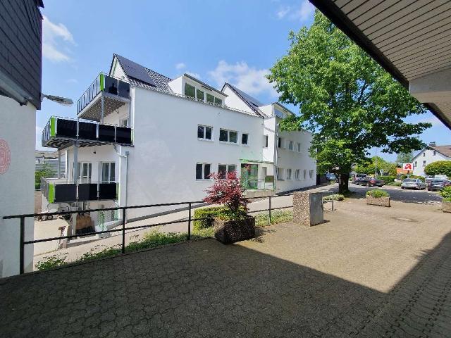 Sehr schöne A + 3 Zimmer Wohnung in Bergisch Gladbach Herkenrath