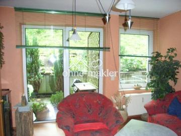 Sehr schöne Dreizimmer Nichtraucher Wohnung