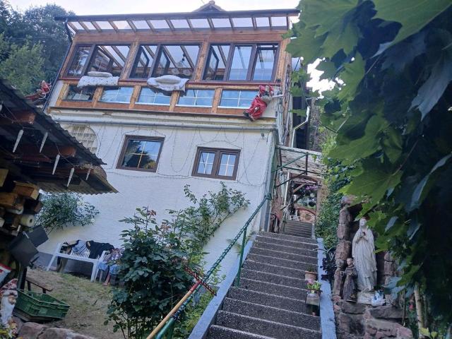 Sehr schöne Einfamielenhaus