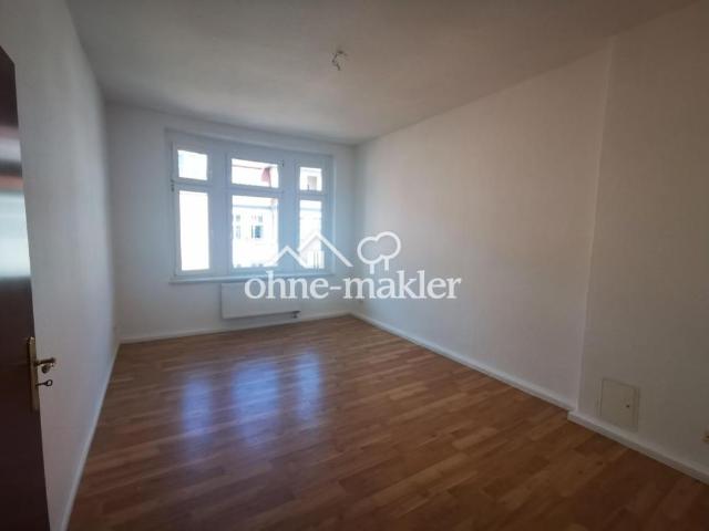 Sehr schöne helle 4 Zimmer Wohnung unweit des Schellheimer Platzes