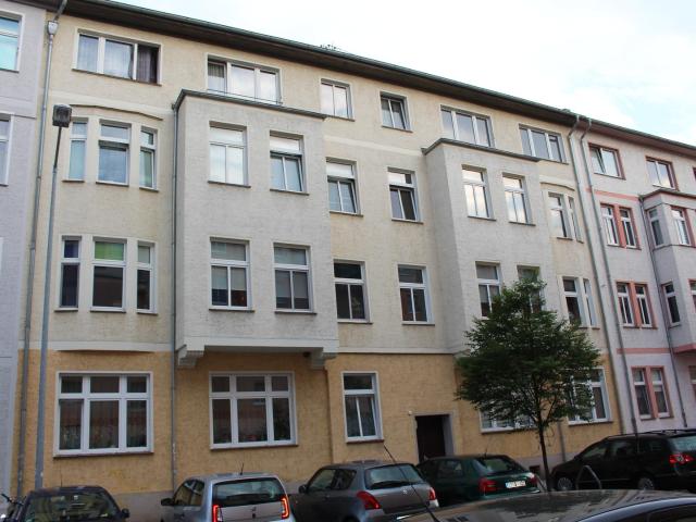 Sehr schöne helle 4 Zimmer Wohnung unweit des Schellheimer Platzes