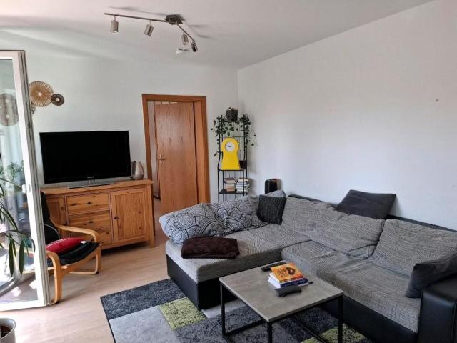 Sehr schöne, helle 2 Zi Whg mit EBK und AA in Leverkusen Opladen
