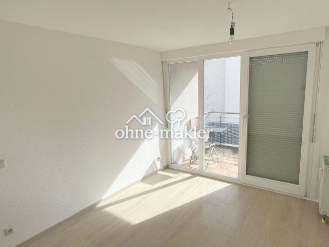 Sehr, schöne, helle 2 Zi Wohnung mit großem Balkon und TG in Weinsberg