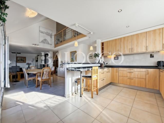 Sehr schönes 6,5 Zimmer Familienduplex