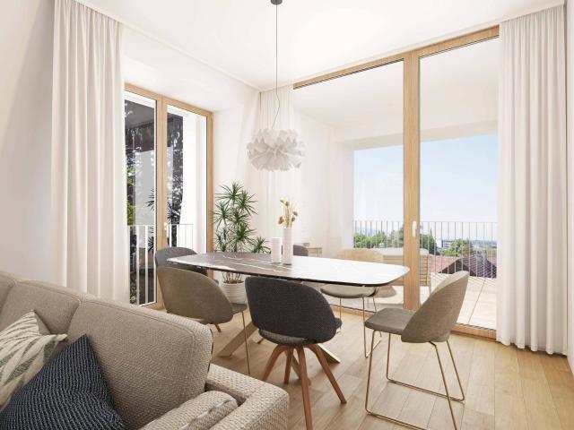 Sehr sonnige 2 Zimmer Wohnung mit überdachter Terrasse und wunderbarem Ausblick