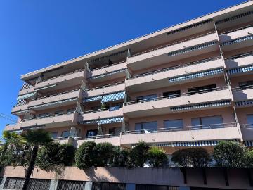 SEHR ZENTRALE 3,5 ZIMMER WOHNUNG