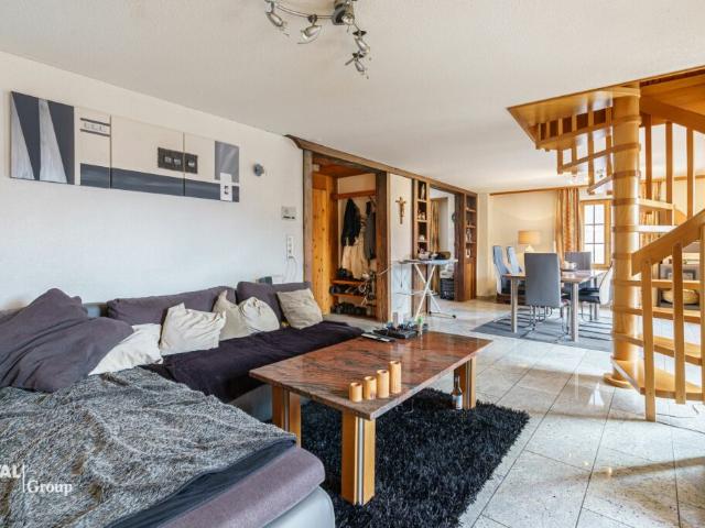 Sehr zentrales Restaurant «Sport» und darüberliegende 4.5 Zimmer Duplexwohnung