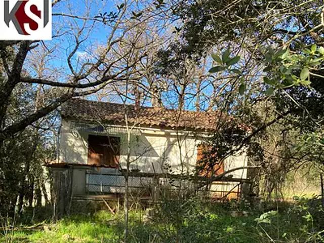 Seillons Source d'Argens 83470 Achat / Vente maison 2 pièces t2 au dernier étage