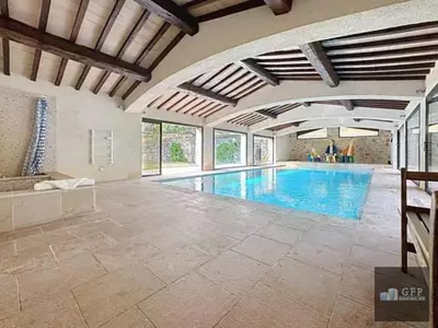 Seillans 83440 Achat / Vente maison 8 pièces t8 piscine terrasse