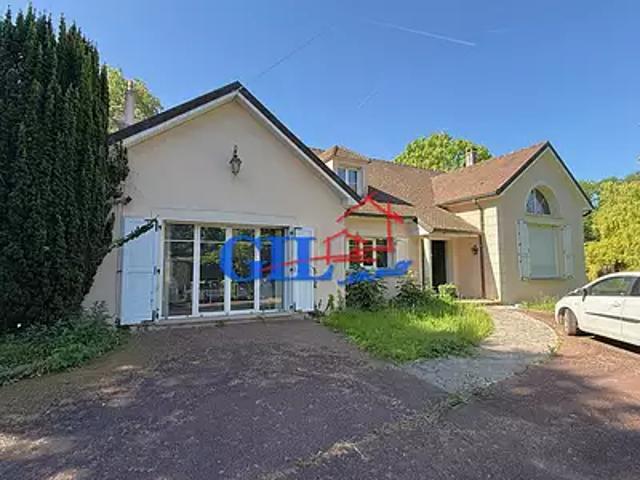 Seine Port 77240 Achat / Vente maison 11 pièces t11 au dernier étage parking