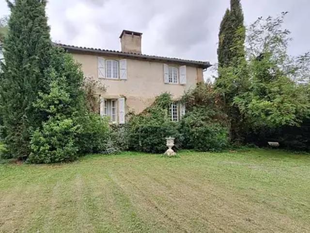 Seissan 32260 Achat / Vente maison 9 pièces t9 terrasse