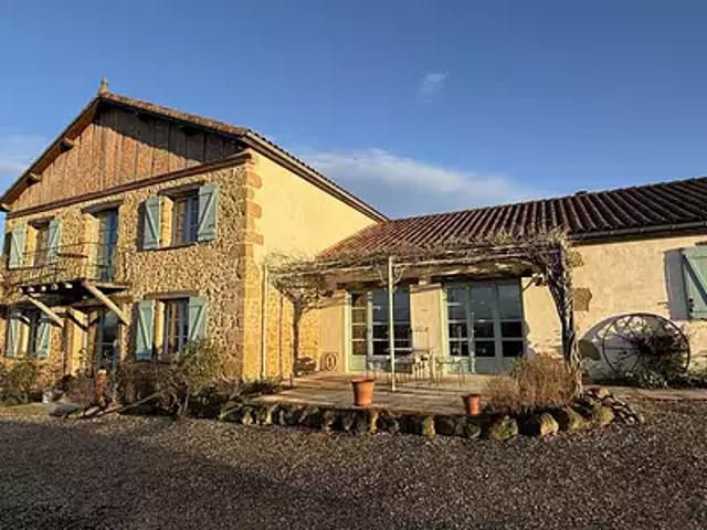 Seissan 32260 Achat / Vente maison 8 pièces t8 piscine terrasse