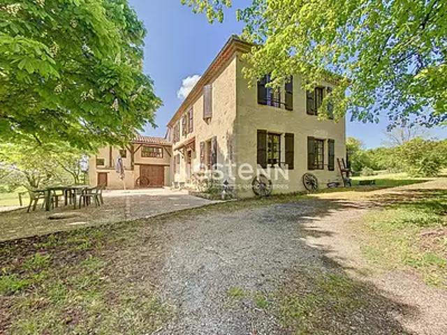 Seissan 32260 Achat / Vente maison 12 pièces t12