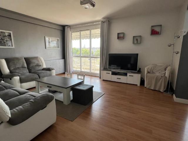 SEJOUR 30 M² BALCON SUD 3 CHAMBRES
