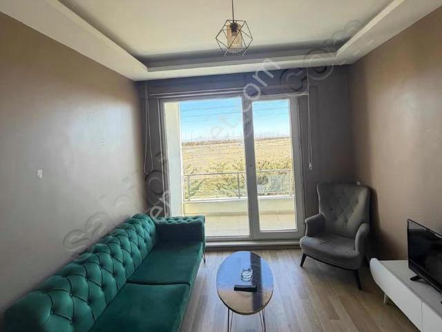 Sekçuk Üniversitesine Yürüme Mesafesinde 3+1 Eşyalı Kiralık
