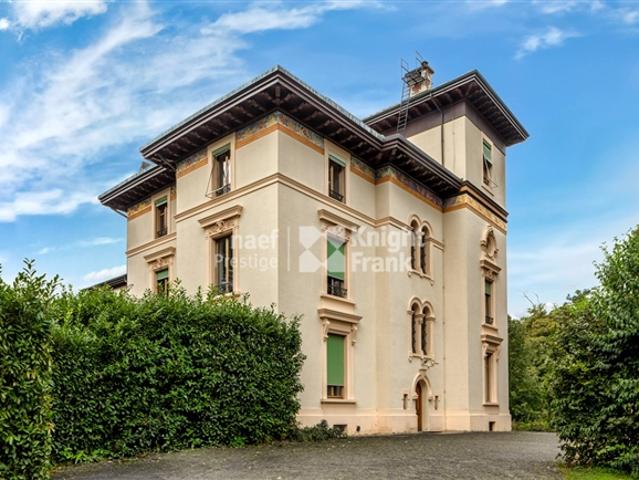 Selten renovierte Villa, 3 Apartments oder Familienvilla