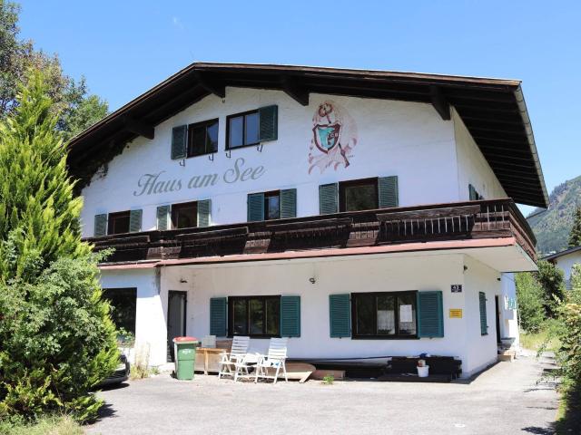 Seltene Entwicklungschance in sonniger Lage am Zeller See