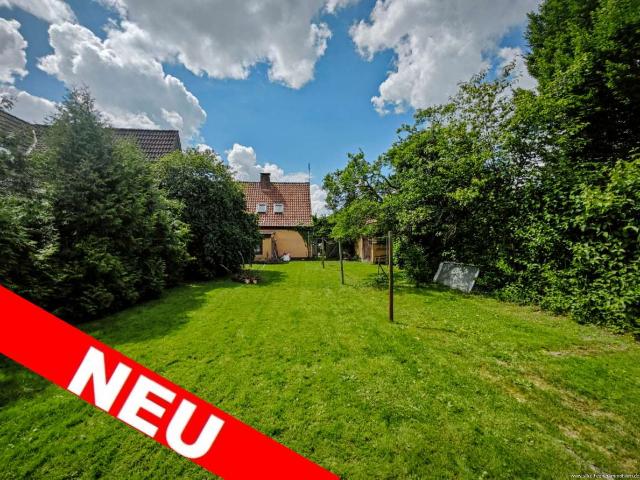 ! Seltene Gelegenheit: Baugrundstück mit Altbestand in begehrter Wohnlage !