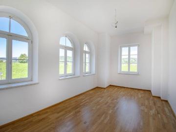 Seltene Gelegenheit | Großzügige 4 Zimmer Wohnung mit Donaublick