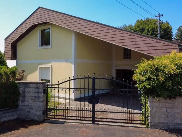 Seltene Gelegenheit in Lichtenberg: 2.168 m² Grund mit Einfamilienhaus
