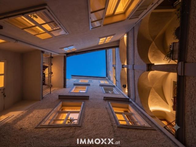 Seltene Gelegenheit in Toplage Charmante Dachgeschosswohnung mit Potenzial in der Grazer Innenstadt