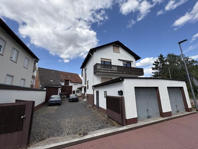 „Seltene Gelegenheit“ – Vielfältige Möglichkeiten auf 1.192 m² Grundstück in Taunusstein