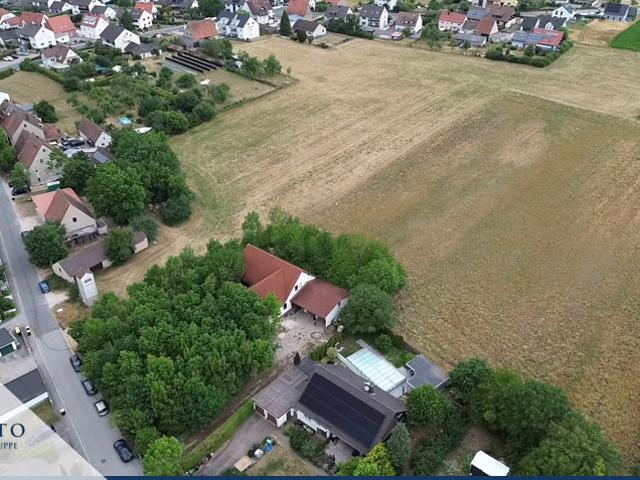 Seltene Grundstückschance: Bestandsrohbau, Wohnbaufläche & Entwicklungspotenzial