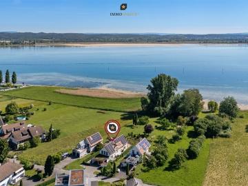 Seltene Seeliegenschaft mit parkähnlicher Gartenlandschaft