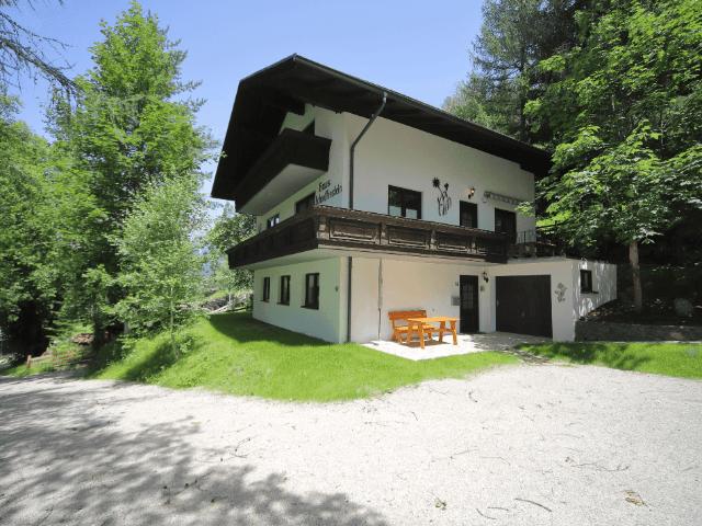 Seltenes Angebot: Vollständig renoviertes Einfamilienhaus in begehrter Lage in 8971 Schladming!