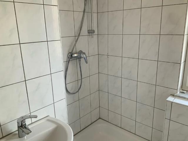 Seltenes Fundstück: 2 Raumwohnung mit Aufzug und Balkon in der Südvorstadt