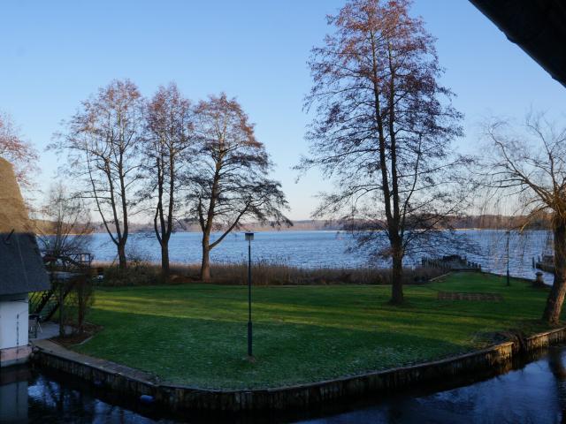 seltenes Kleinod Bootshaus auf dem Schweriner See auf Eigenland!