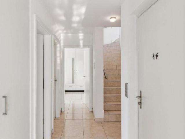 Seltenes, modernes Duplex Penthouse in Lausanne