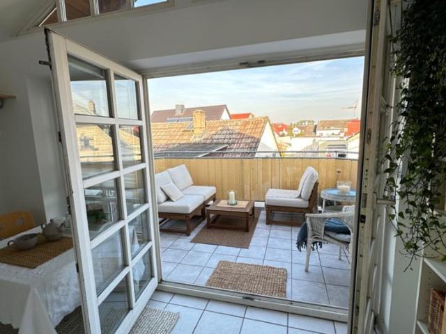 Seltenheit in Eschborn: Vorderhaus und 3 stöckiges Hinterhaus