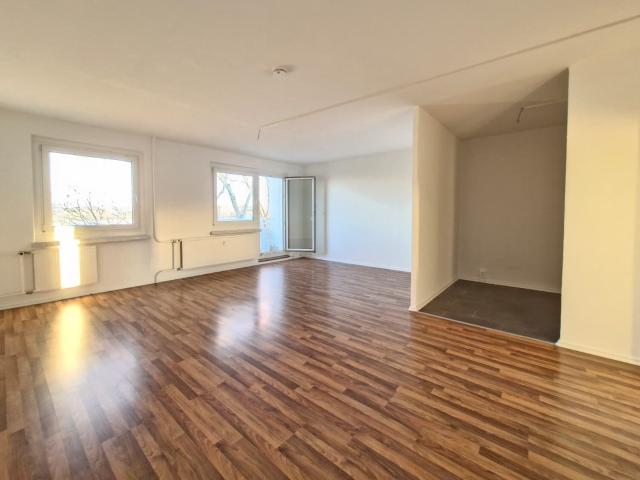 SELTENHEIT! 6 Zimmer Wohnung in Chemnitz Platz für die ganze Familie! 2 Bäder & 2 Balkone!