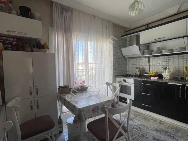 Selvili Tepe Mahallesinde Satılık 2+1 Daire
