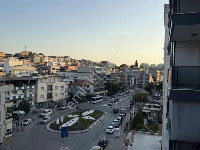 Selvilitepe Mahallesi Mimar Sinan Cad Üzerinde Kiralık Asansörlü