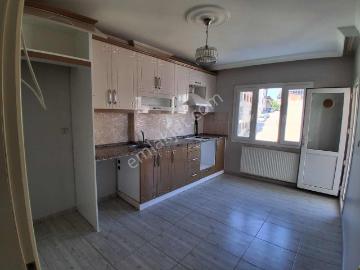Selvilitepe Mahallesinde Kiralık Ara Kat Daire