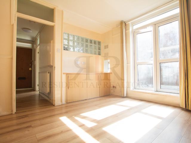 Selway House, London, SW8