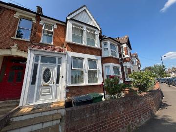 Selwyn Avenue, London E4, 1 bed property to rent, £1,050 pcm | PrimeLocation