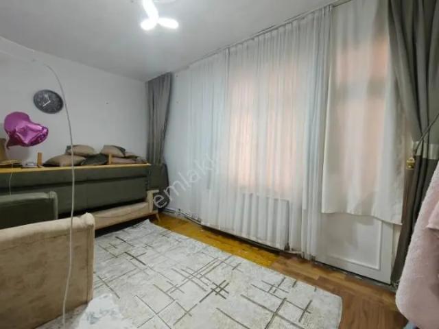 Selçuk Ecza Deposu Karşısı 2+1 Eminevim Ve Krediye Uygun Daire