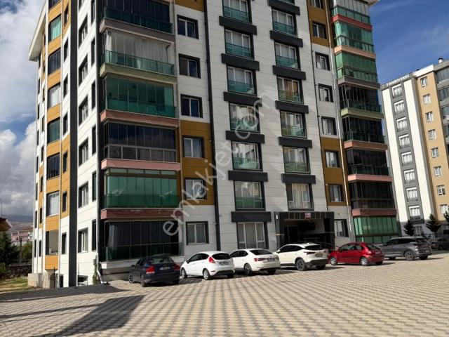 Selçuk Mahallesi 2+1 Geniş Balkonlu Satılık Daire