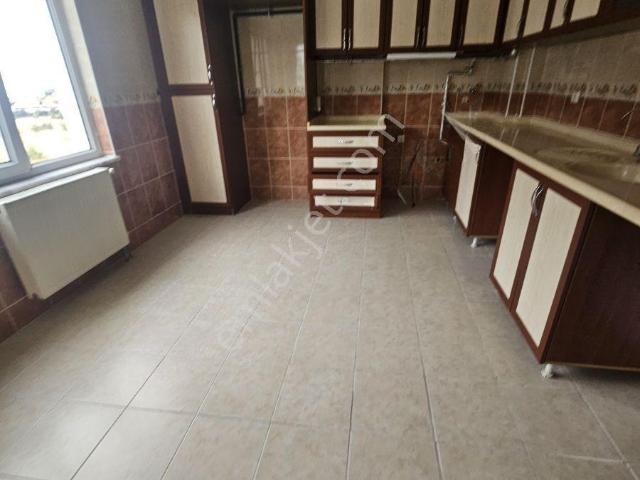 Selçukbeyde Arakat Kiralık Daire