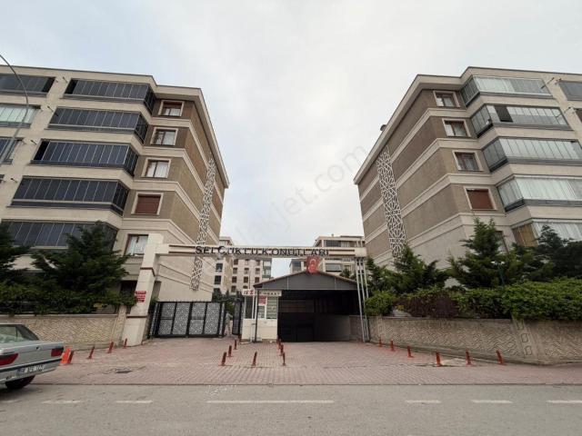 Selçuklu Konaklarında 4+1 Giyinme Odalı Ebeveyn Banyolu Siteiçi