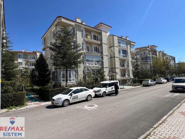 selçuklu Mah. Merkezi Konum, 3+1 Kiralık Daire